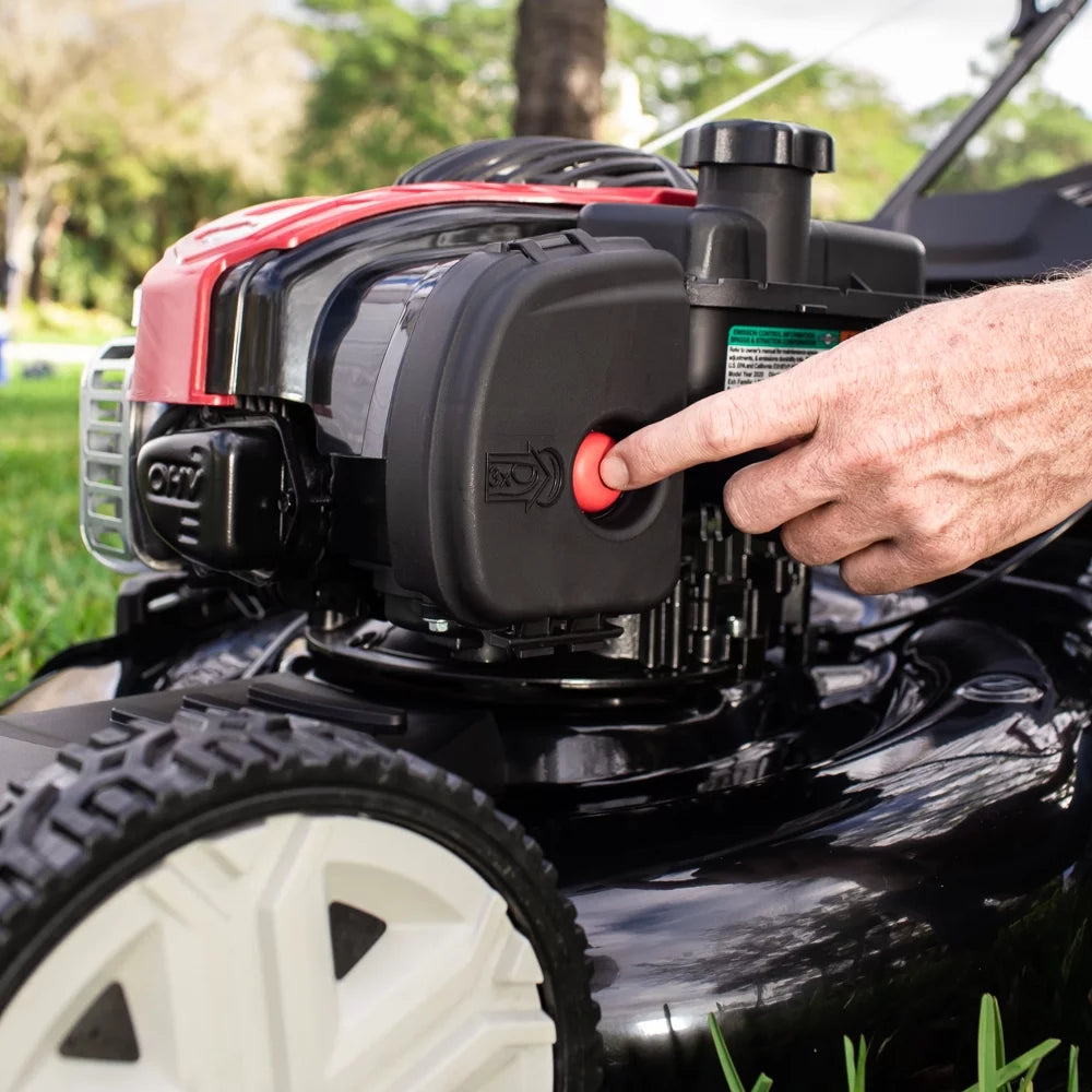Black Max Self Propelled Mower 140cc 550 Series Briggs and Stratton Engine (Assembled Weight 62.8 Pounds, Height 37.5")
