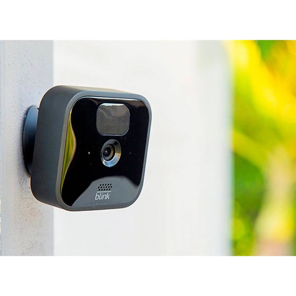 Blink_Outdoor (3rd Gen) 3 HD Camera System, 1 Outdoor, 1 Mini, 1 Doorbell, 1 Sync Module 2, 1 Savings Story 64GB USB Drive & Cleaning Cloth, Security, Wireless