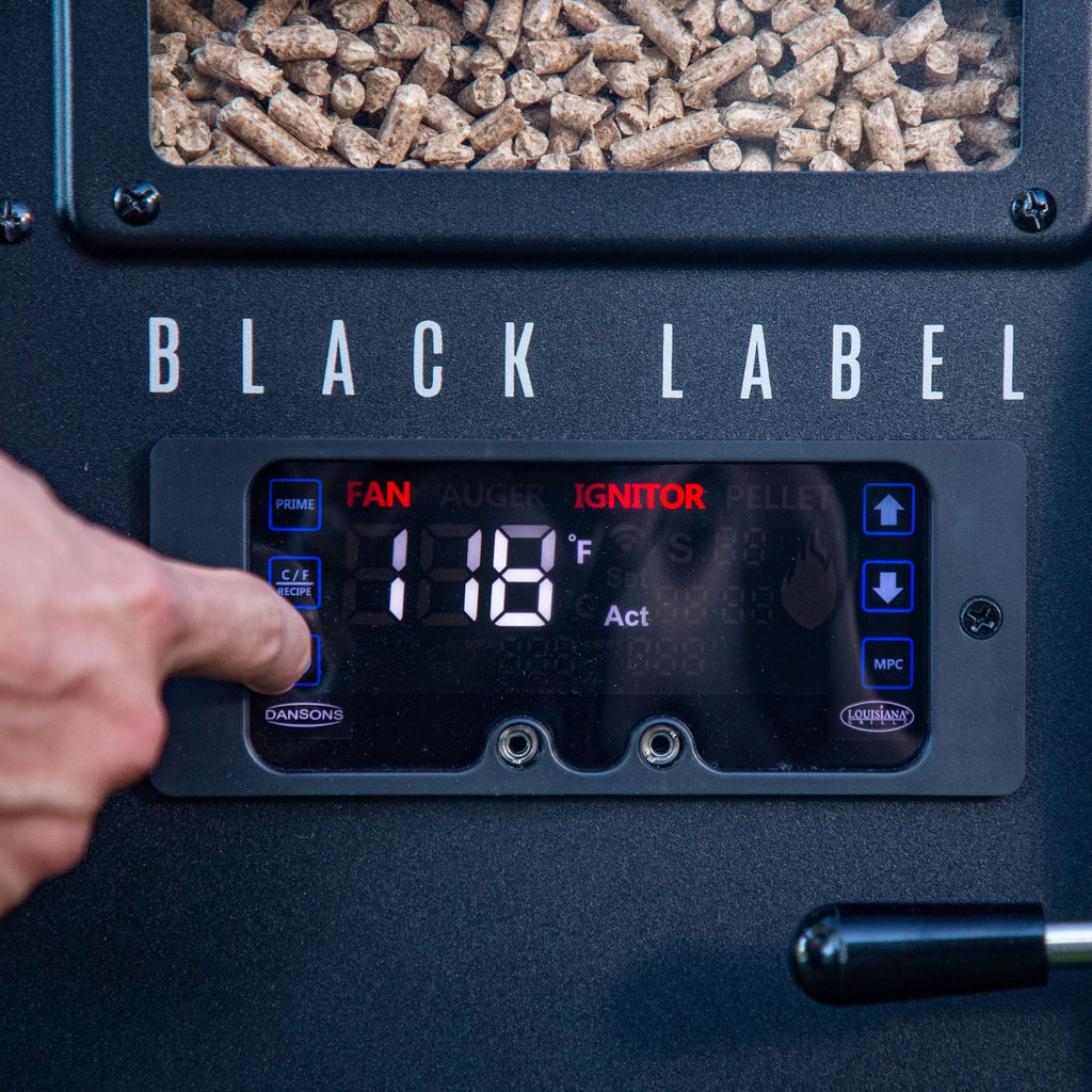 Louisiana Grills 1000 Black Label Series Pellet Grill with Wi-Fi&reg; and Bluetooth&reg;