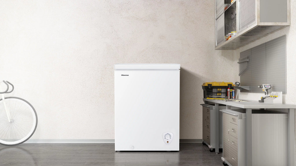 Hisense 5 Cu ft Garage Ready Chest Freezer, White,  1 Year Warranty, WFC050M6XWD
